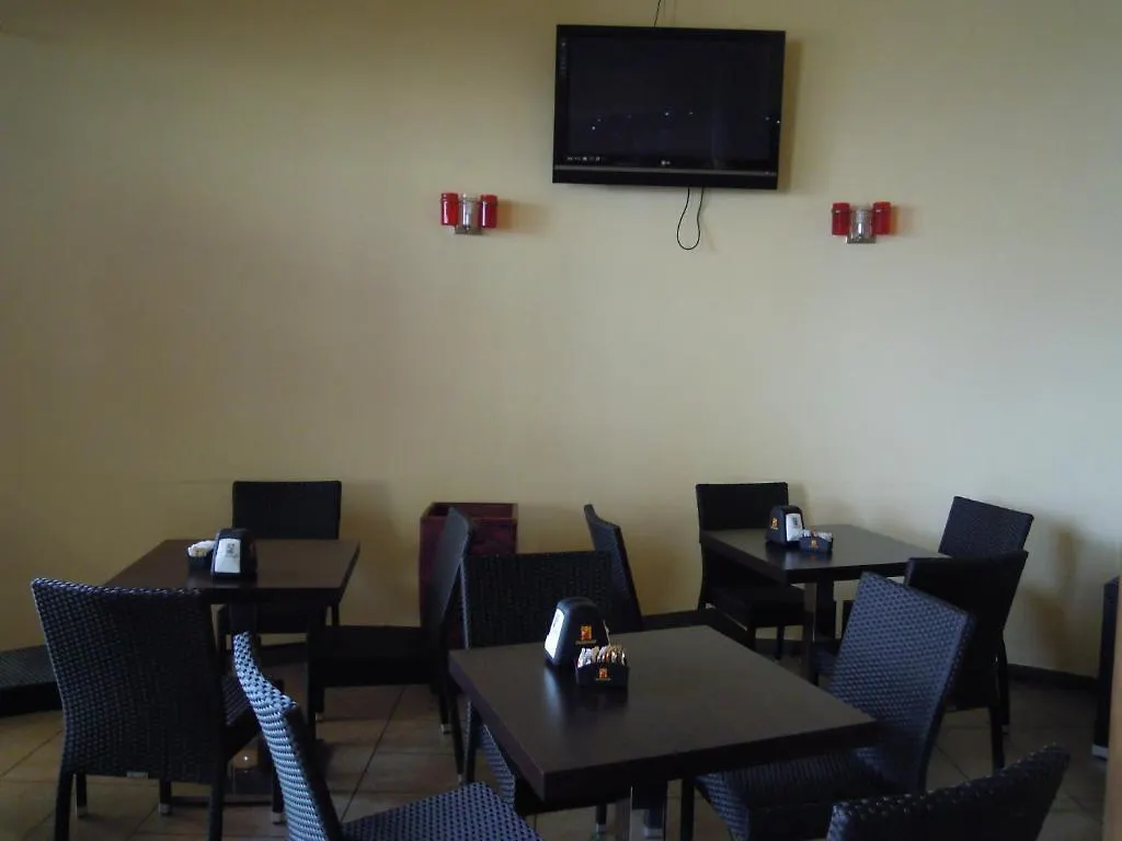 Ostello Hotel Xibana Tribano